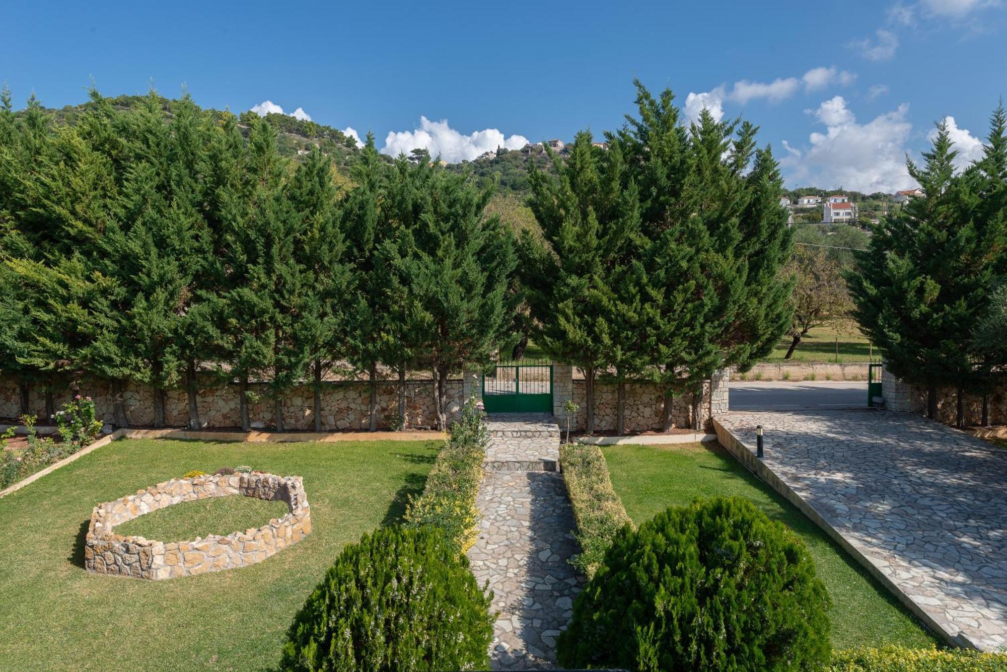 Vista Verde Studios & Apartments Svoronata Ngoại thất bức ảnh