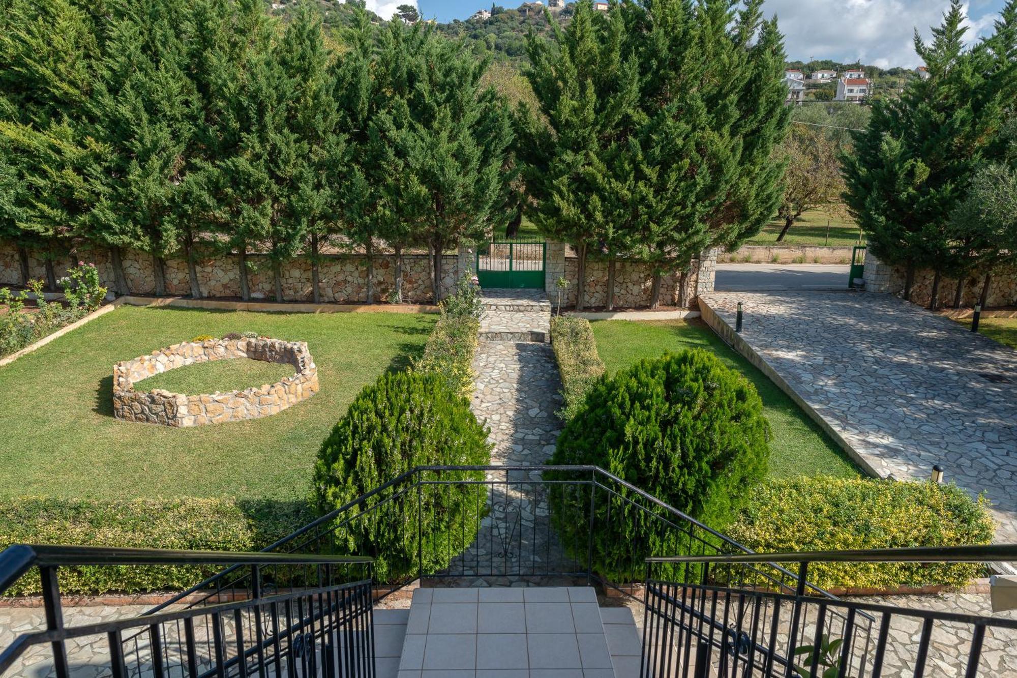 Vista Verde Studios & Apartments Svoronata Ngoại thất bức ảnh