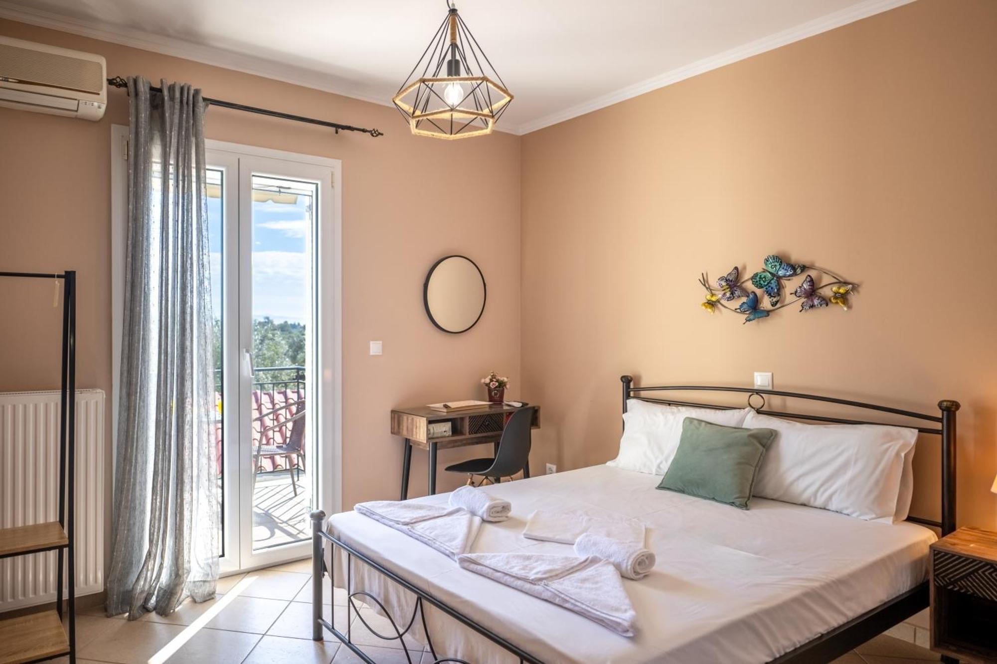 Vista Verde Studios & Apartments Svoronata Ngoại thất bức ảnh