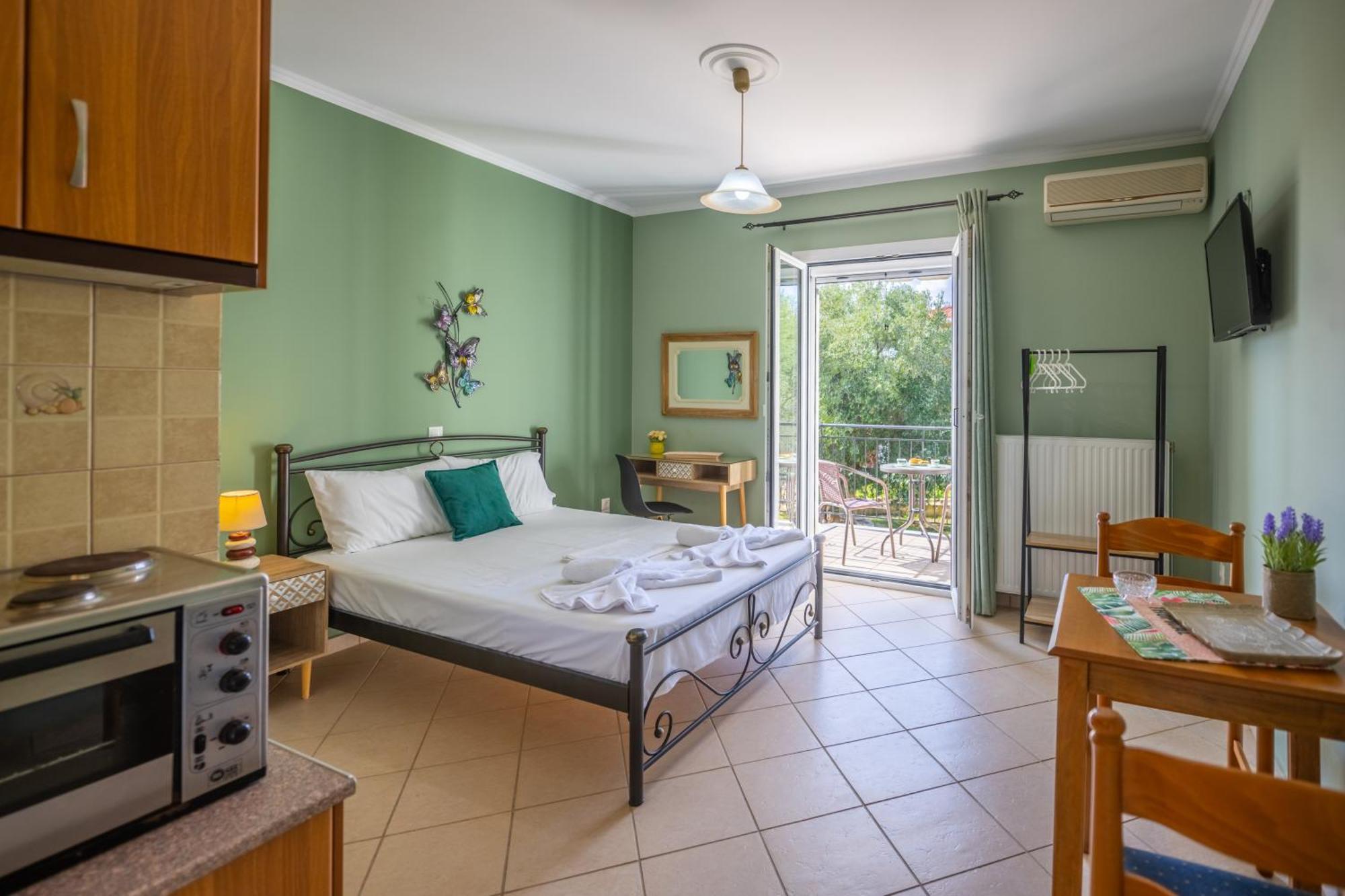 Vista Verde Studios & Apartments Svoronata Ngoại thất bức ảnh